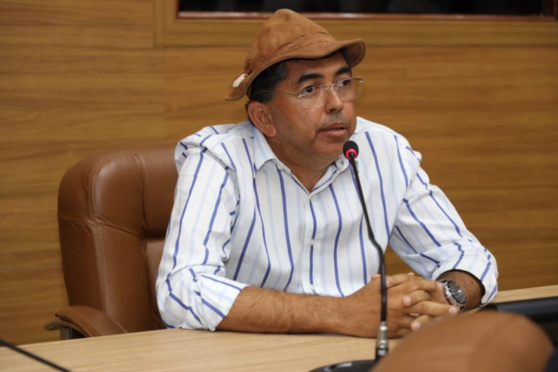 Anderson de Zé das Canas deixa o PSB e articula ida para PSD ou União Brasil