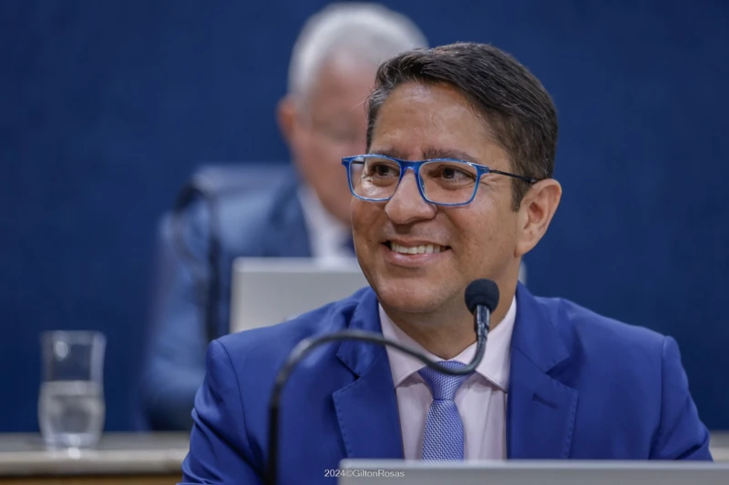 “Não estou entendendo”, diz Ricardo Marques sobre ataques de Valmir de Francisquinho