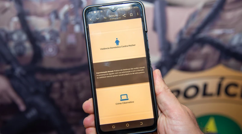 Ex-companheiro é denunciado por ameaças a estudante em Aracaju; registro foi feito de forma online