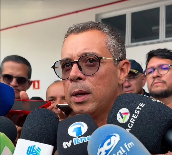 Governador Fábio Mitidieri inaugura reforma e ampliação do 3º BPM em Itabaiana