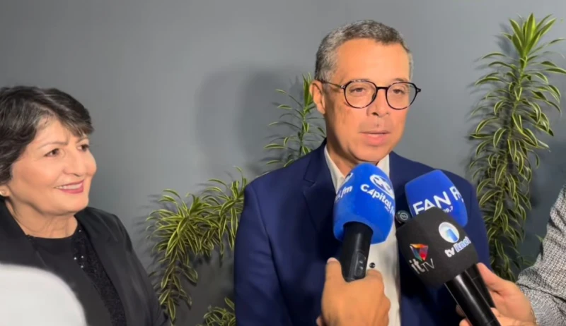 Fábio Mitidieri participa de homenagem a Chico de Miguel e destaca importância de celebrar grandes nomes de Itabaiana