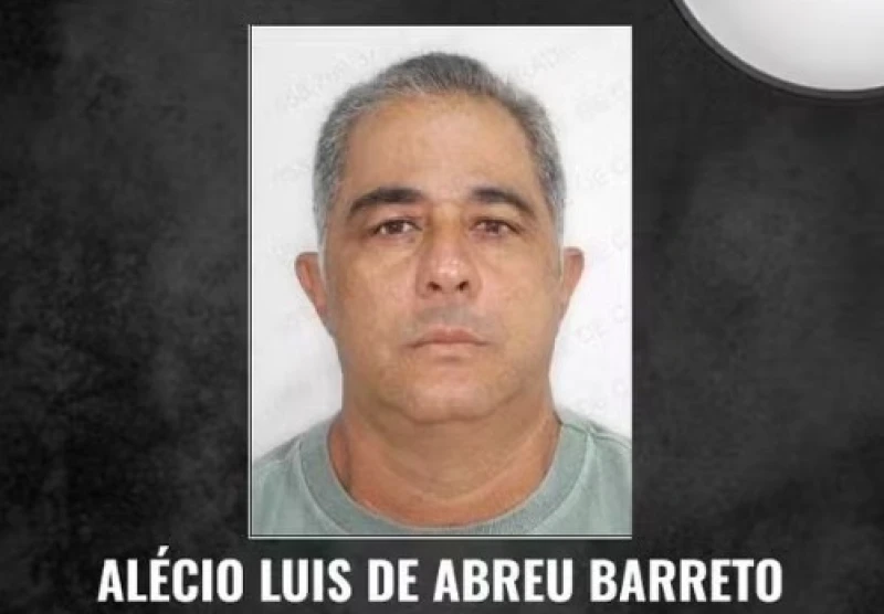 Foragido por agredir companheira se apresenta e é preso em Estância