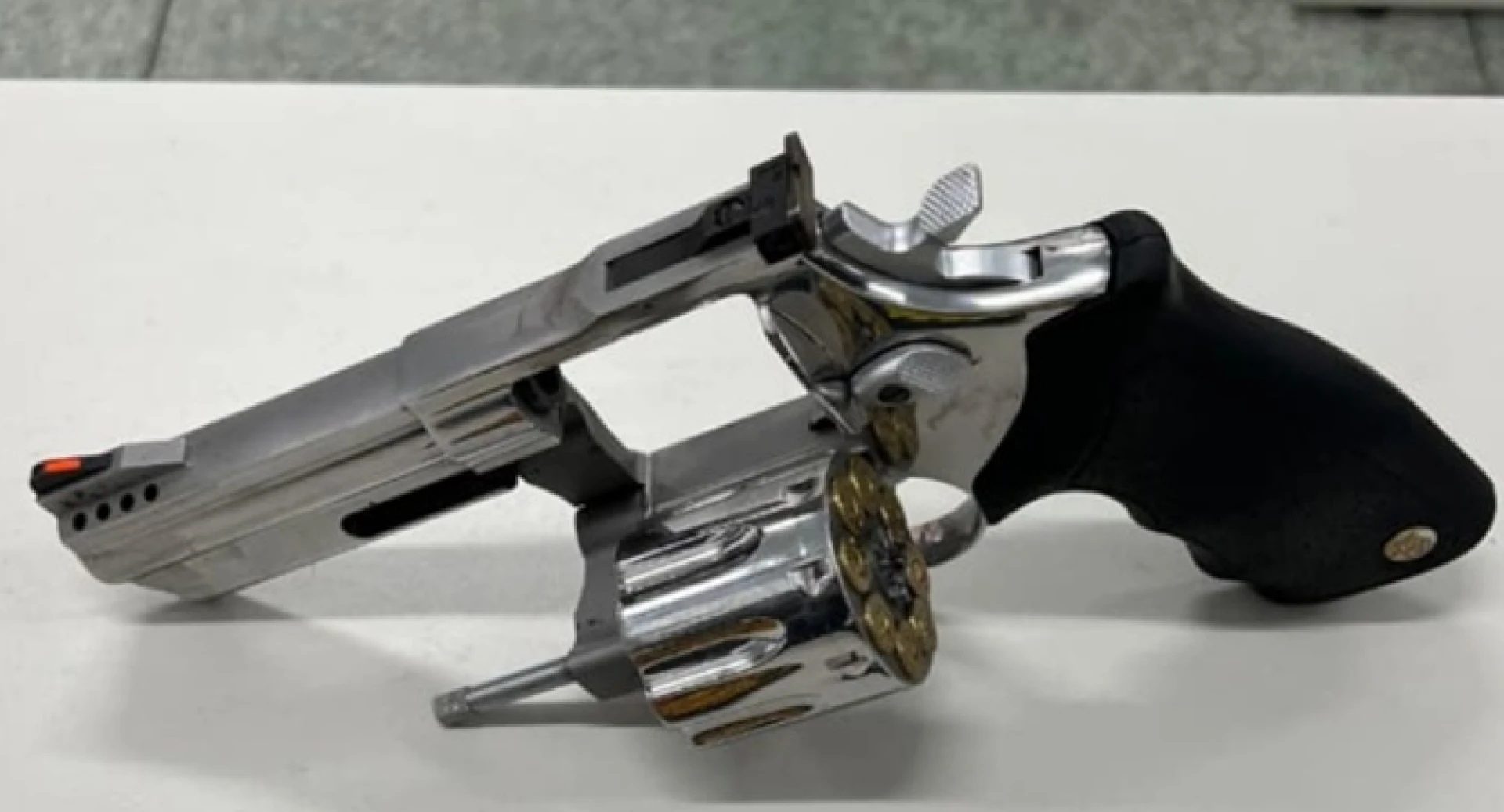 Polícia Militar apreende arma de fogo em Santo Amaro das Brotas