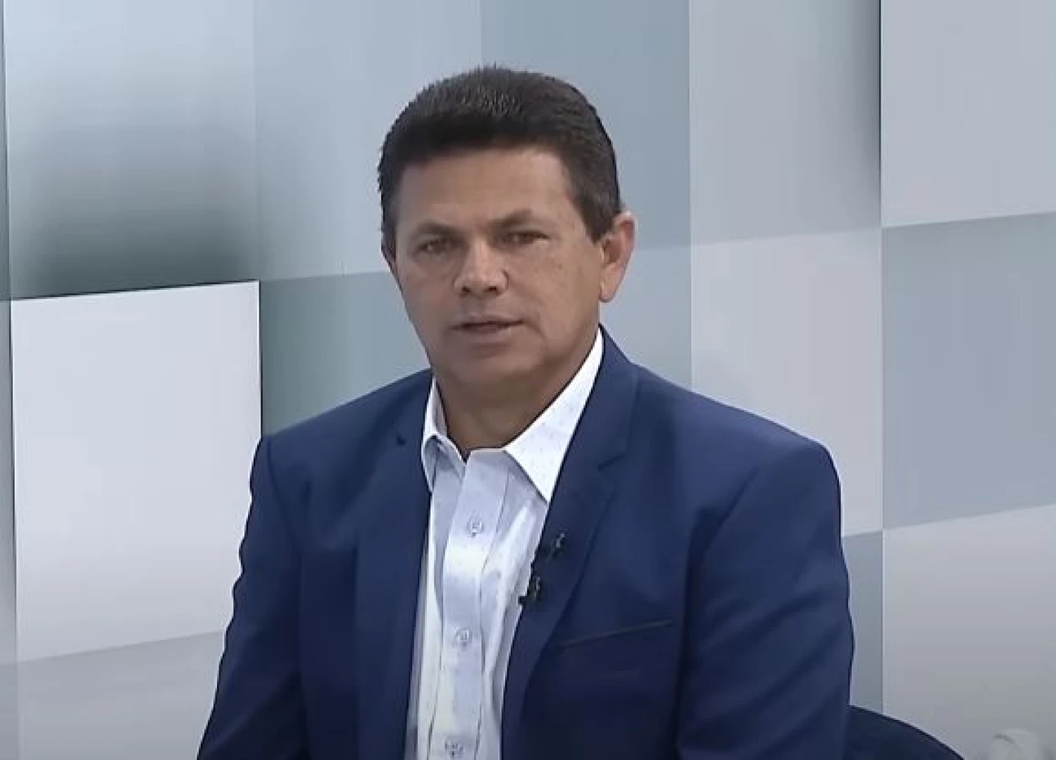 Valmir adia decisão sobre renúncia à Prefeitura de Itabaiana