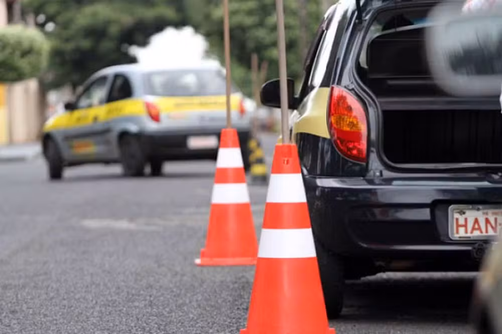 Detran/SE muda exame prático da CNH e elimina prova de baliza